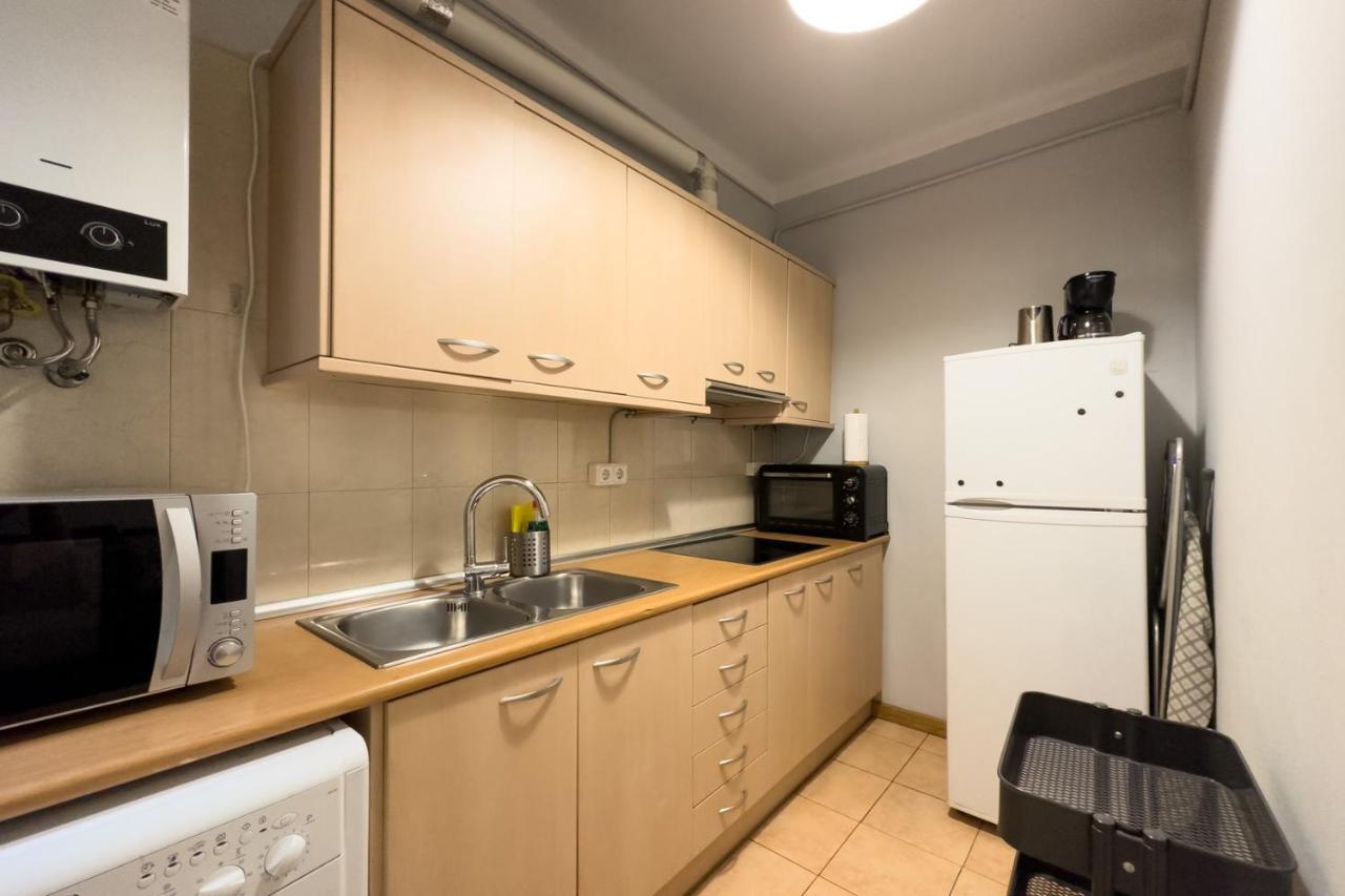 Apartment Aparteasy - Gracia Apartments
